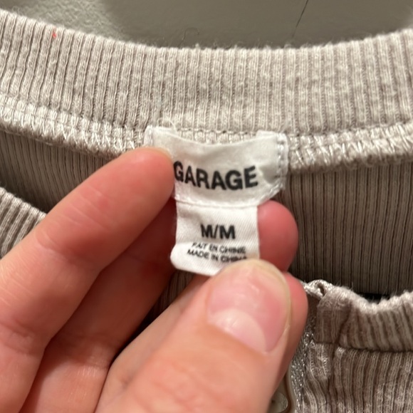 Garage shirt size medium - Picture 2 of 3